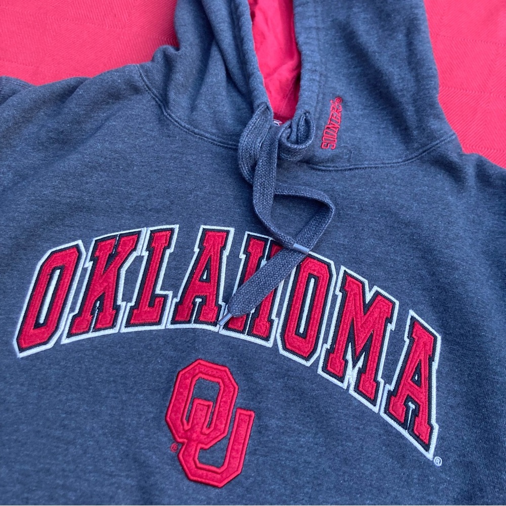 OKLAHOMA!  OU Oklahoma Grey Hoodie, size Large